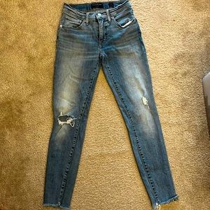 Lucky Brand 0/25 Cropped Skinny Jeans